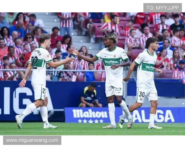 皇马对AC米兰在线直播：赛前双方历史交锋纪录与战术分析详解